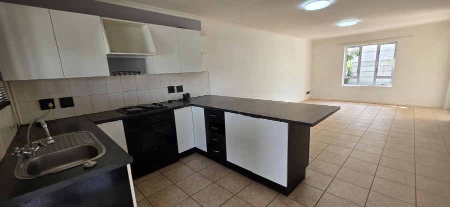 To Let 2 Bedroom Property for Rent in Royal Ascot Western Cape